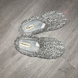 Dearfoams Textured Gray Women's Slippers